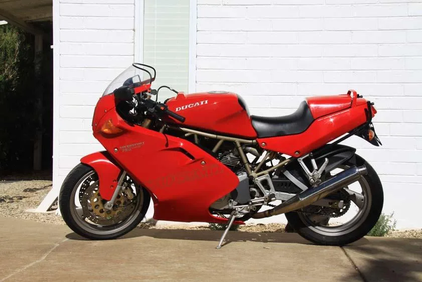 1997 Ducati 750 Supersport - Raider Moto